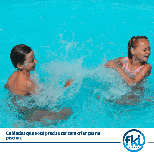 Cuidados que você precisa ter com crianças na piscina